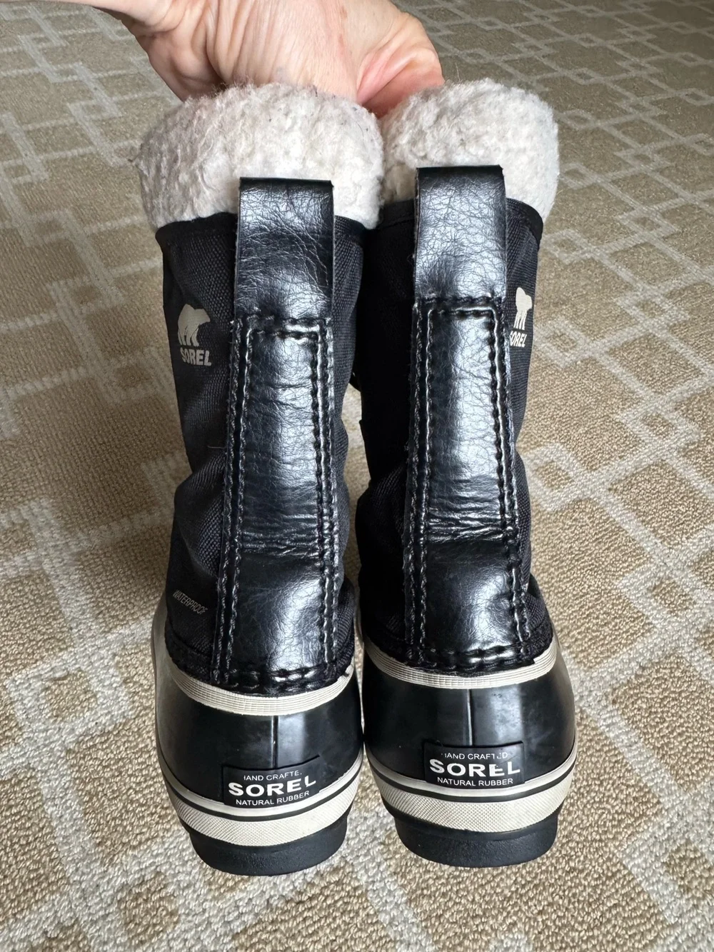 Sorel Yoot Pac Nylon Waterproof Snow Boots Black White Kids Size 3